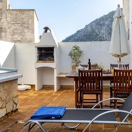 Townhouse Juana By Homevillas360 Hébergement de vacances Pollença