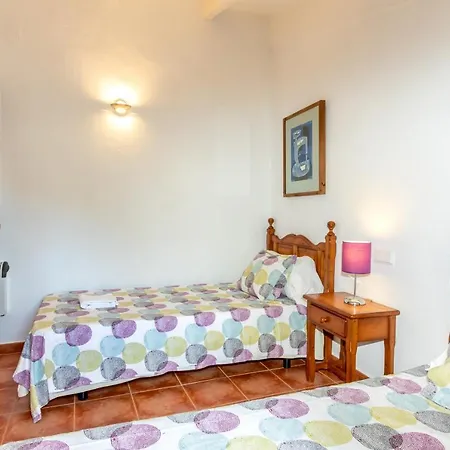 Сasa de vacaciones Townhouse Juana By Homevillas360 *